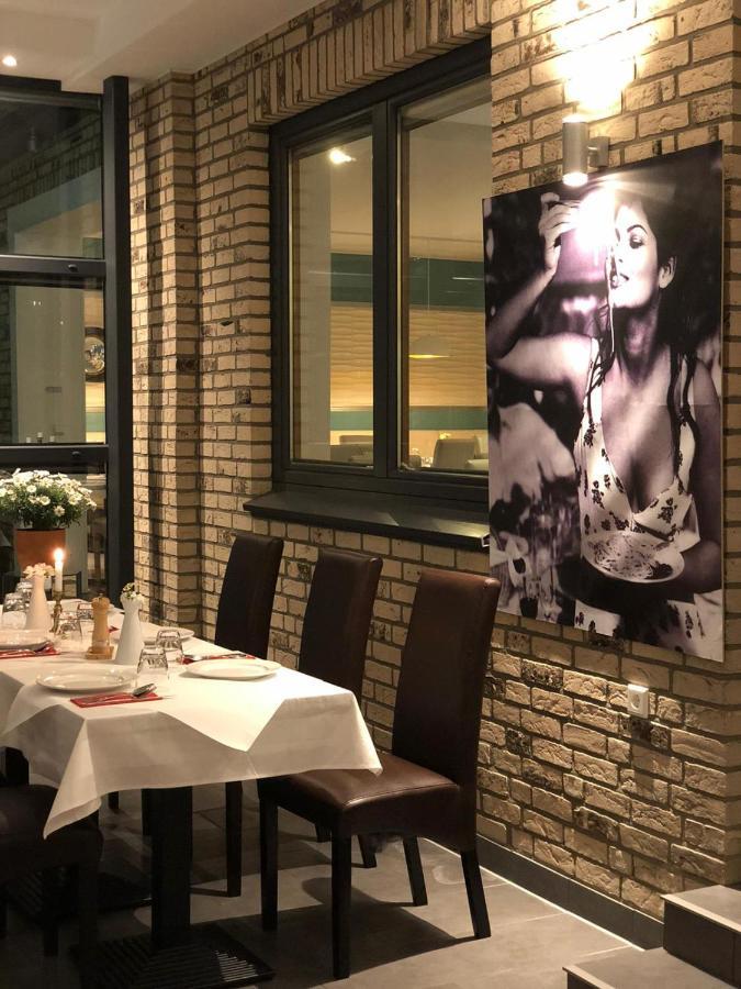 奎克博恩酒店及黑森旅馆 外观 照片